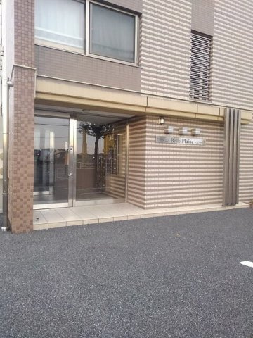 【エントランス】 | ベルプレーヌ | ゆとりのあるエントランスです