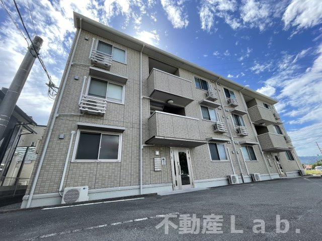 ルミエール須賀の外観