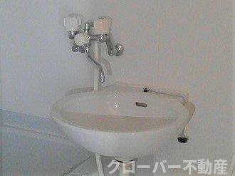 レオパレス天満の洗面所
