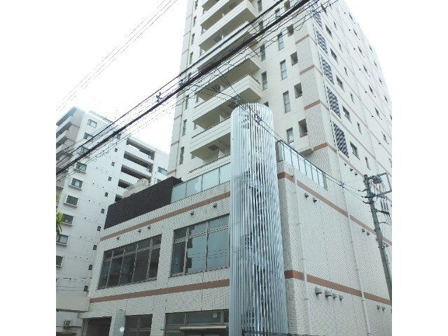 グランシャルール武蔵境の外観