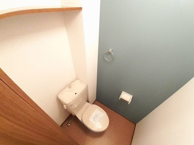 【トイレ】 | ル－ベンスビラＡ | 落ち着いた色調のトイレです