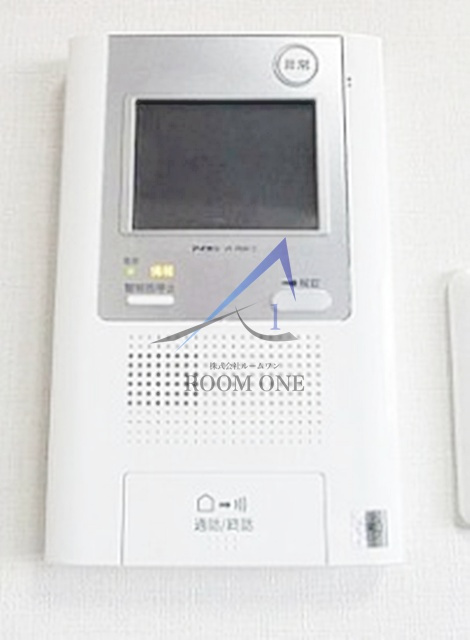 AXAS白金台のセキュリティ|モニター付きインターホンです。