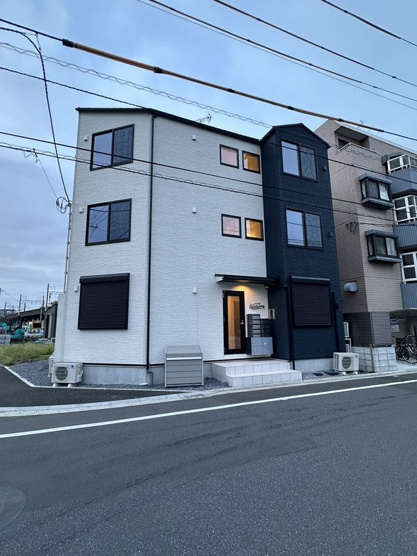 Stella本千葉の外観