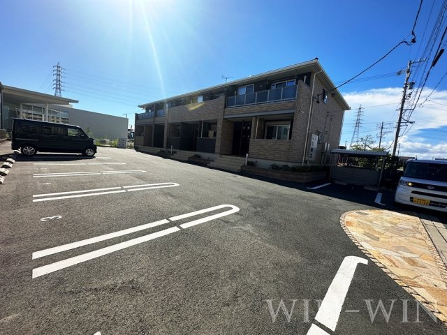 ニュービレッジ 大塚の駐車場