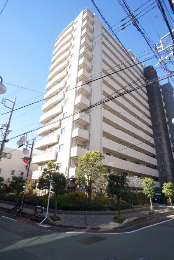 コスモ下高井戸ステーションアベニューの外観