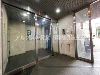 【エントランス】 | ＫｙＭａｘ日ノ出町ビル