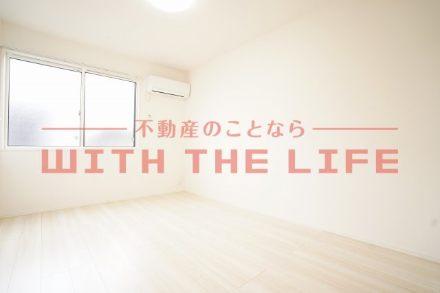 ミカハウスⅥ【キャッシュバック対象物件】の寝室|開放的な寝室です