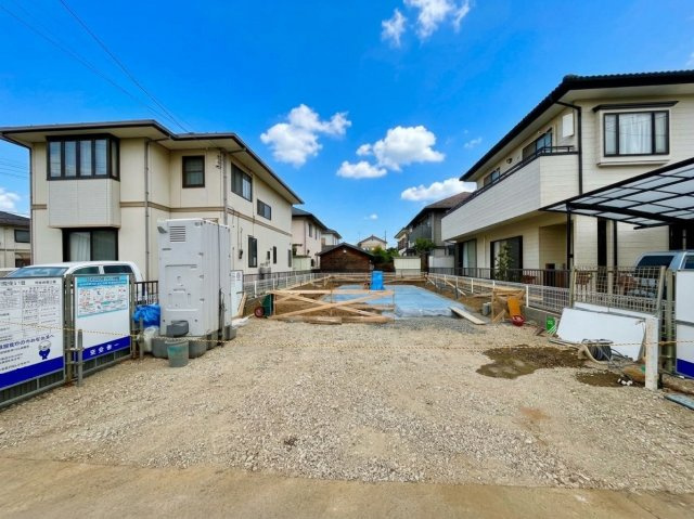【Livele Garden】　古河市原町　第５　全1邸の外観|広々LDK18帖！パントリー付き、収納豊富なお家です♪
2026年10月撮影