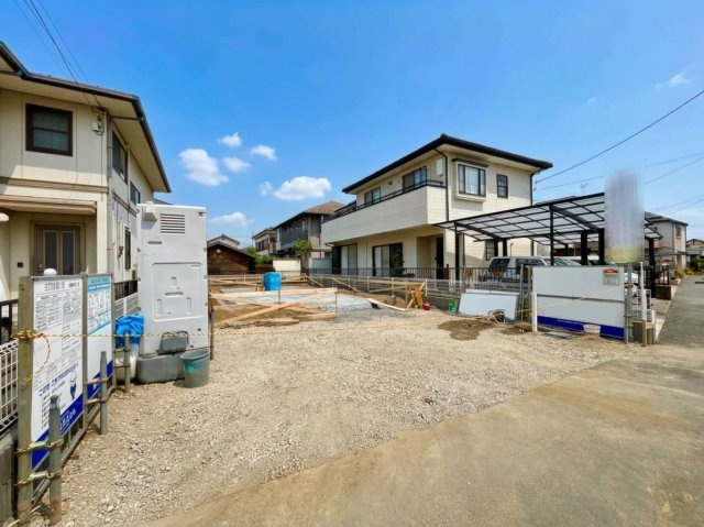 【Livele Garden】　古河市原町　第５　全1邸の前面道路含む現地写真|徒歩圏内商業施設充実♪お買い物にも便利な立地です（＾＾）
2026年10月撮影