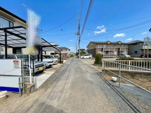 【Livele Garden】　古河市原町　第５　全1邸の前面道路含む現地写真|〇前面道路〇
南東側約2.9m
2026年10月撮影