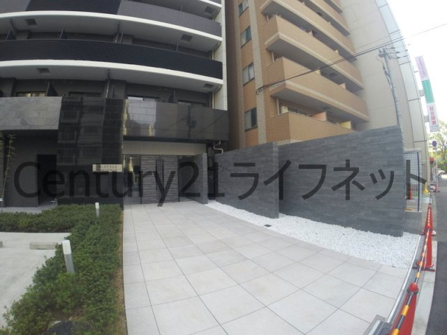 【エントランス】 | ダブルスタイル新大阪2