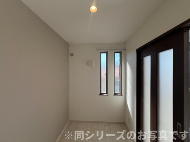 【寝室】 | R-smart 九産大前Ⅱ　★プライスホームなら仲介手数料が割引価格です！★