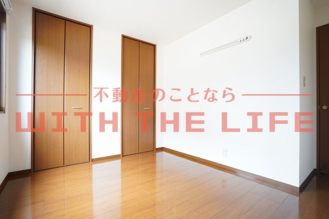 ヴィルヌーブ壱番館【キャッシュバック対象物件】の洋室|落ち着いた色調の洋室です