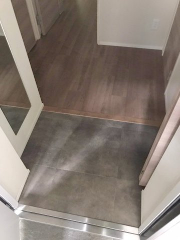 【玄関】