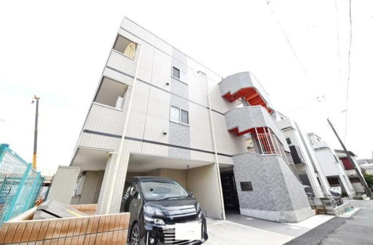 リトルズ市川の外観