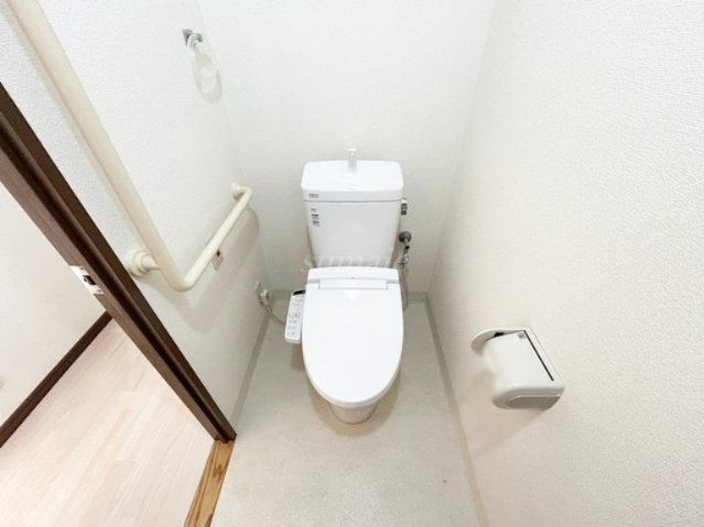 KENEDIX北赤羽のトイレ|温水洗浄機能付きトイレです☆