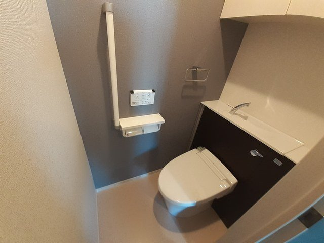 ロイヤルメゾンのトイレ|シンプルで使いやすいトイレです