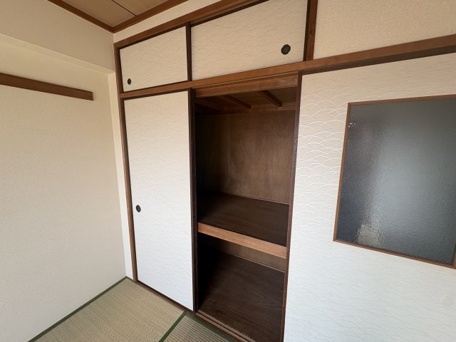 サンシティ摂陽の収納