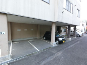 【駐車場】 | CI-10
