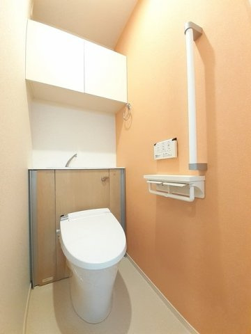 マイリーのトイレ|落ち着いたトイレです