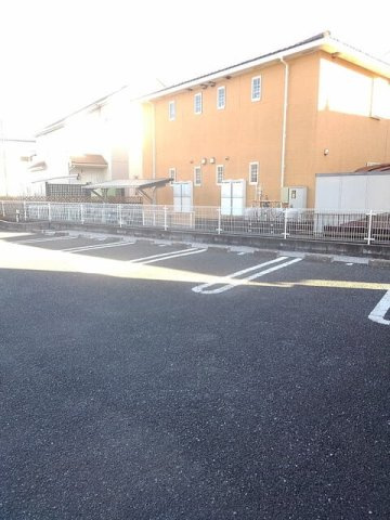 グランシエルの駐車場|駐車場完備です