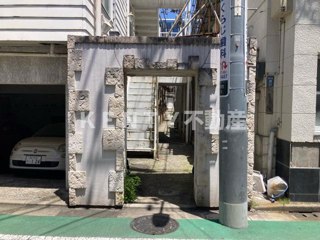 【エントランス】 | ウイング旗の台パートⅡ | 建物の内部です
