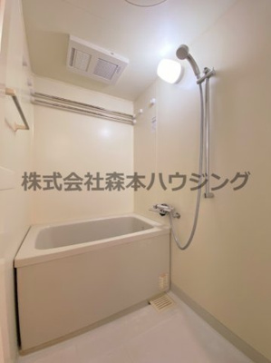 【浴室】 | 　フェルザ住道 | きれいなお風呂です