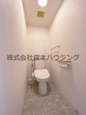 【トイレ】 | 　フェルザ住道 | 落ち着いたトイレです