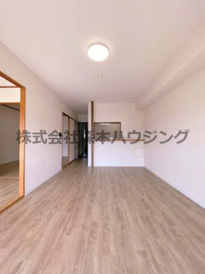 【居間・リビング】 | 　フェルザ住道 | 使いやすいリビングです