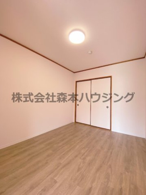 【洋室】 | 　フェルザ住道 | 使いやすい洋室です