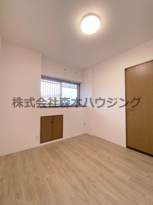 【洋室】 | 　フェルザ住道 | きれいな洋室です