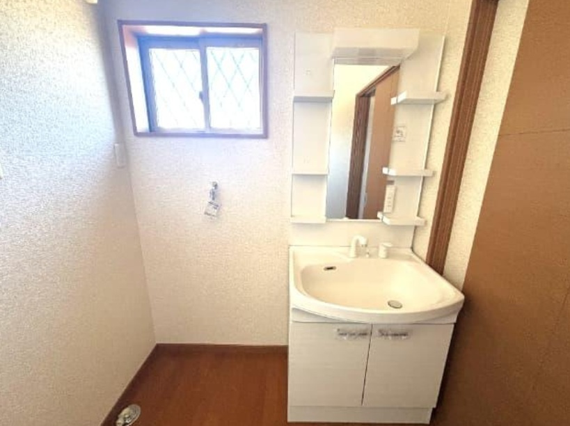 千葉市花見川区千種町の洗面所