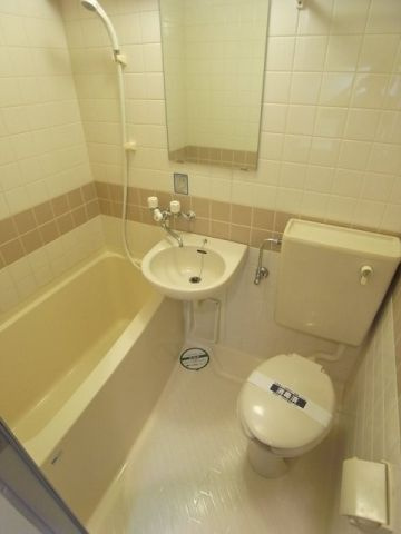 コート・アドヴァンスの浴室