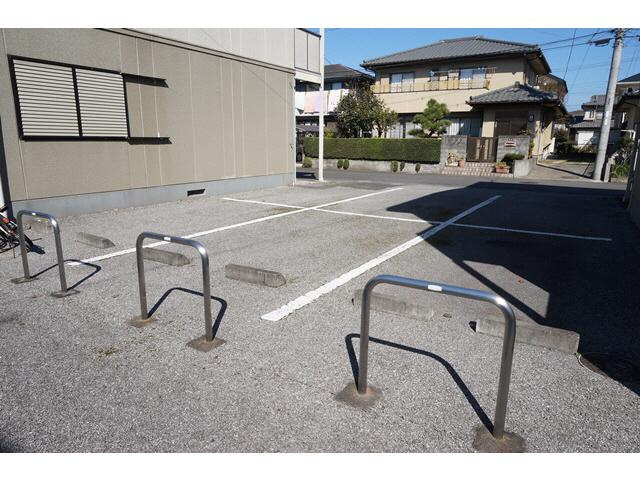 【駐車場】 | サンライズA | 駐車場