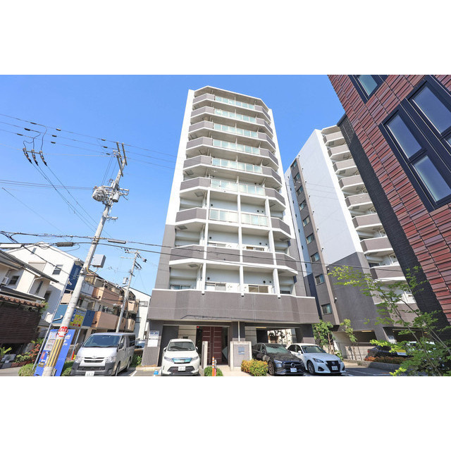Gramercy Juso-higashi 1st