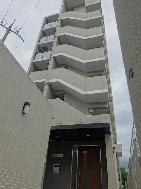 プレミアコートの外観|落ち着いた雰囲気の外観です