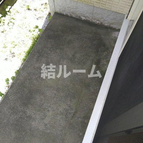 板橋区泉町のアパートのバルコニー