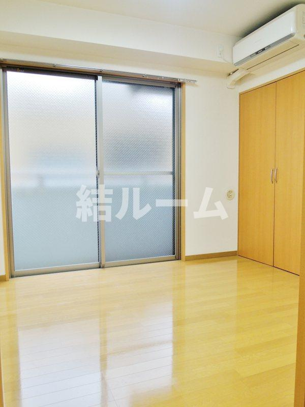 中野区野方６丁目の賃貸マンションの居間・リビング