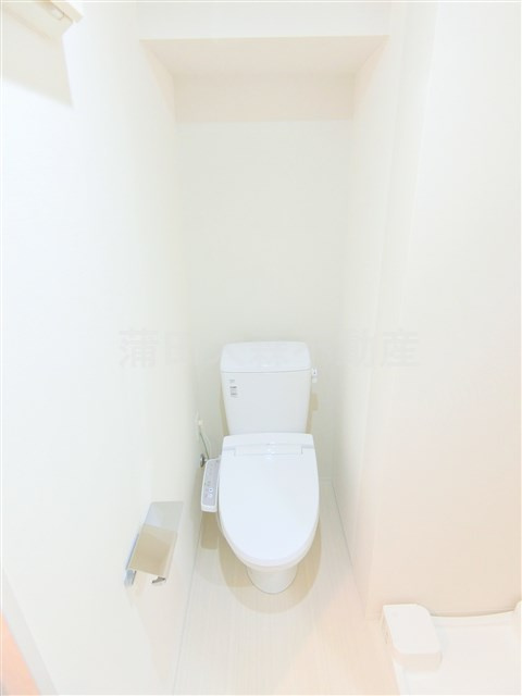 メイクスデザイン千鳥町アジールコートのトイレ|温水洗浄便座付きのトイレ　