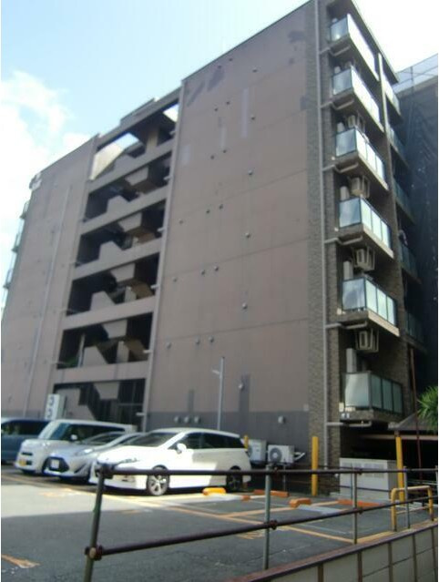 ランドワールド中川9号館の外観|来店不要で契約まで完結♪カード決済・LINE対応！