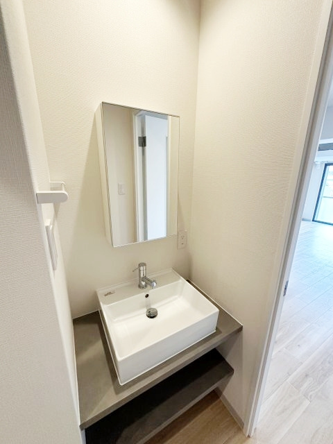 OC RESIDENCE R NISHINOMIYAの洗面所