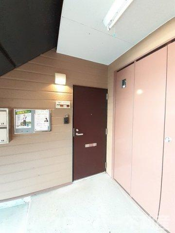 プロスペリティ　Ｂのエントランス