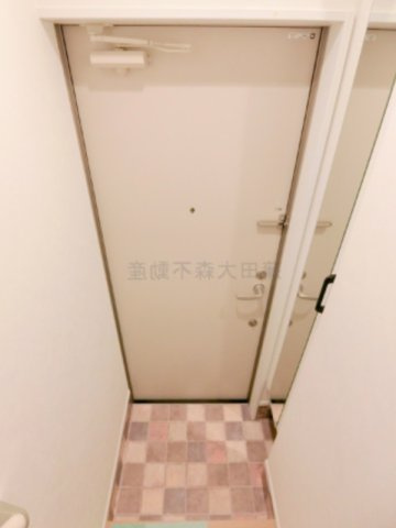 ソルナクレイシア大森Ⅱの玄関