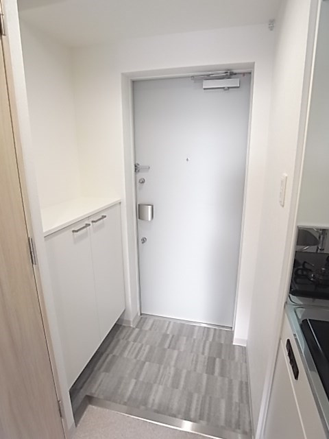シエテ立花駅前の玄関