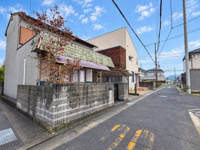 伏石町　土地の外観