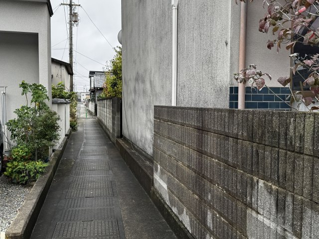 伏石町　土地の外観