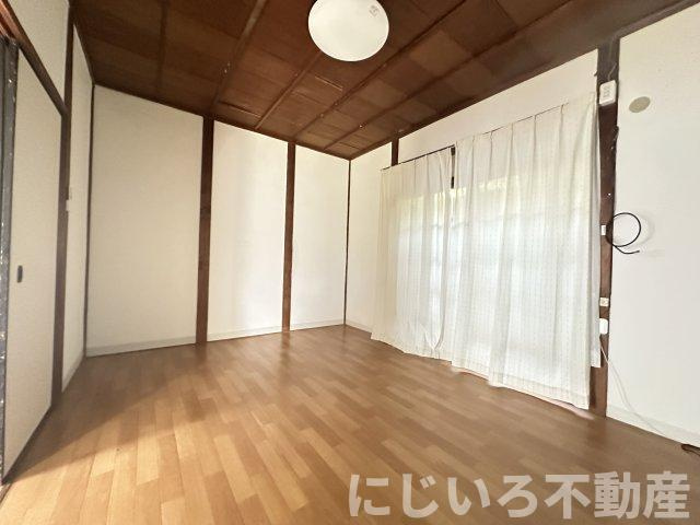 阿南アイビスの居間・リビング