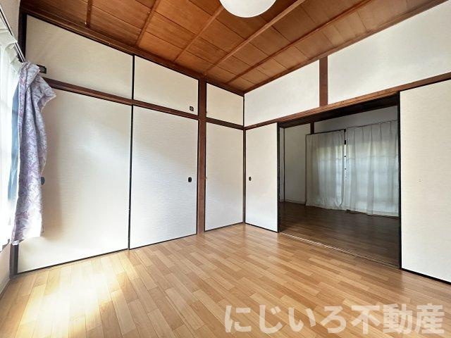 阿南アイビスの居間・リビング