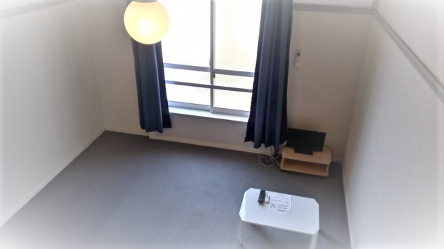 レオパレス栢山の居間・リビング|おしゃれな居間です
