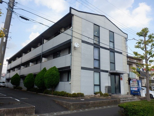 レオパレスカサ・デ・フローレスの外観|外観もきれいです